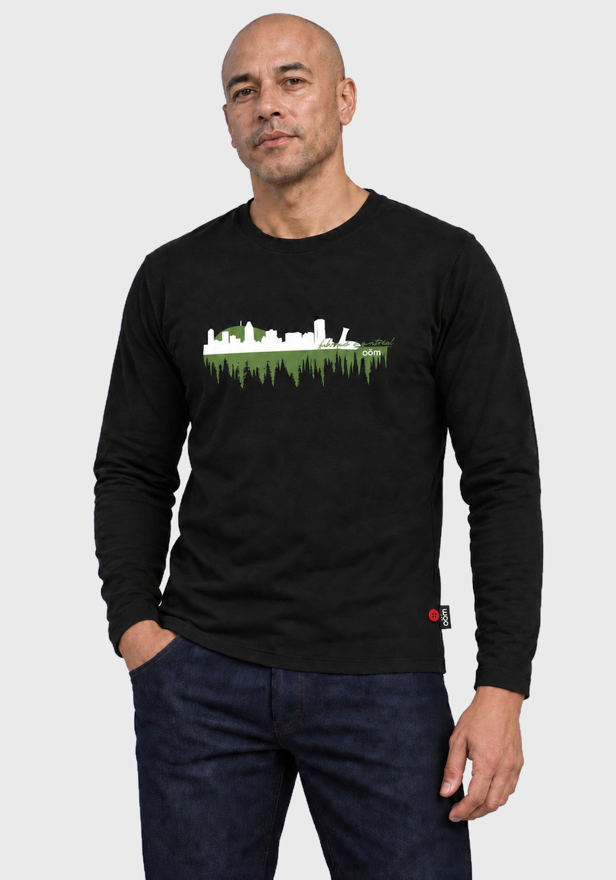 MONTREAL REFLEXION- Black Organic Cotton T-Shirt