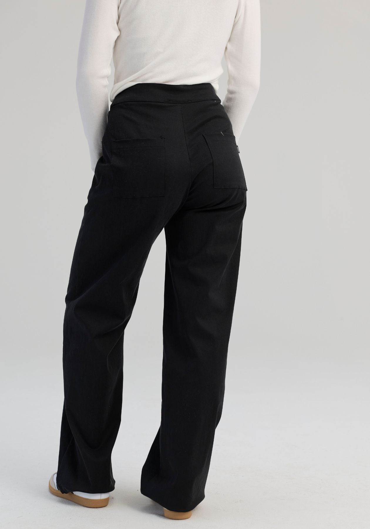 Richelieu - Pantalon Noir en Lyocell et coton