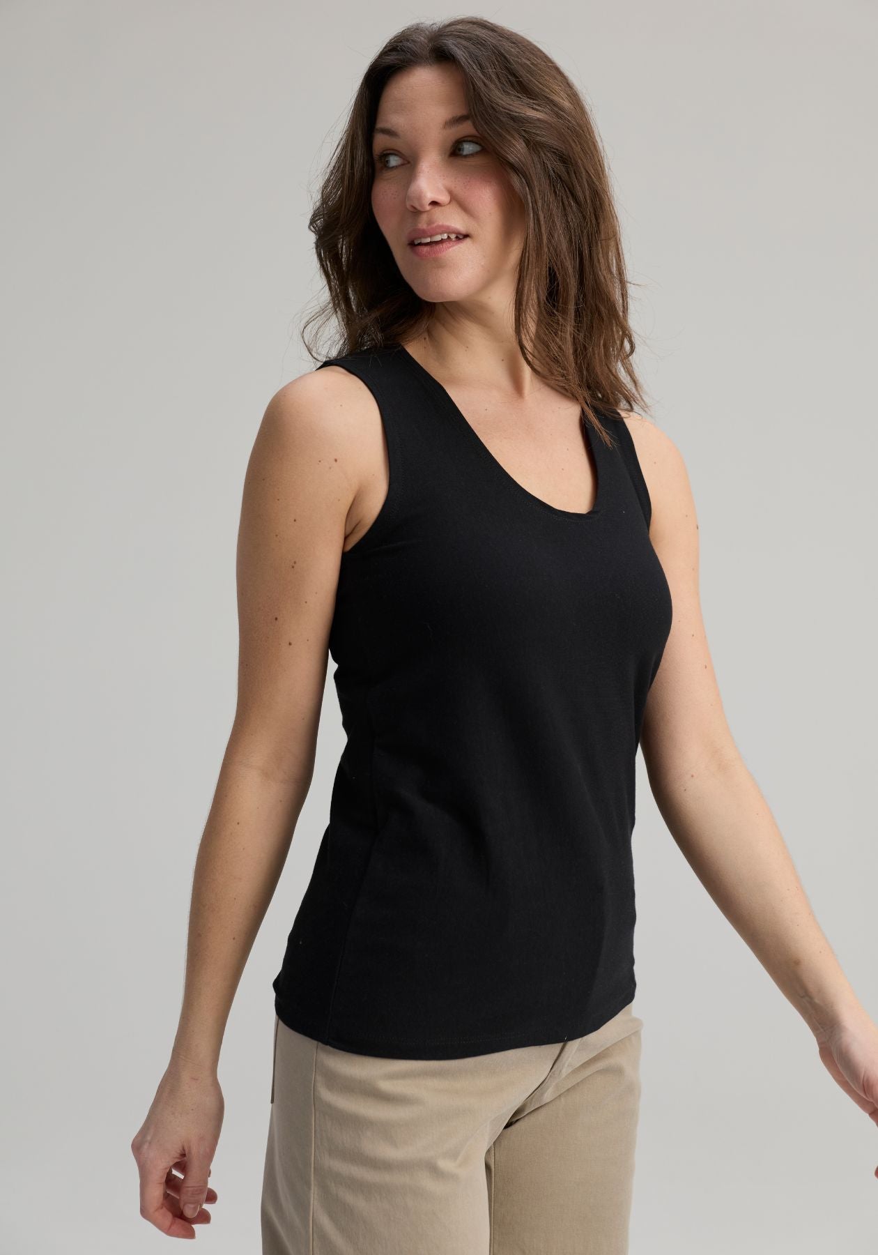 Mimosa - Camisole noir en coton bio