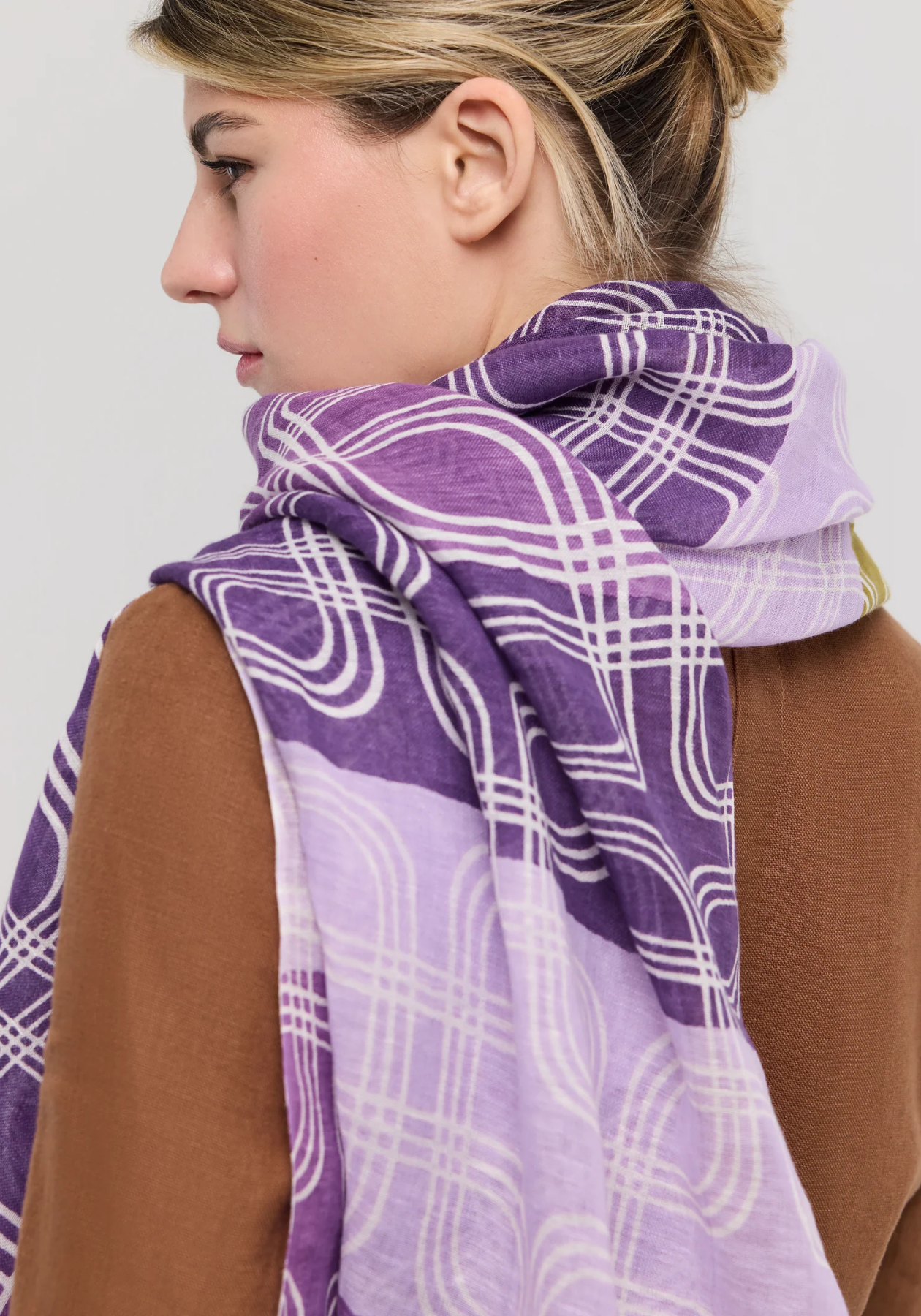 Foulard en lin-coton violet et kaki – Rivage
