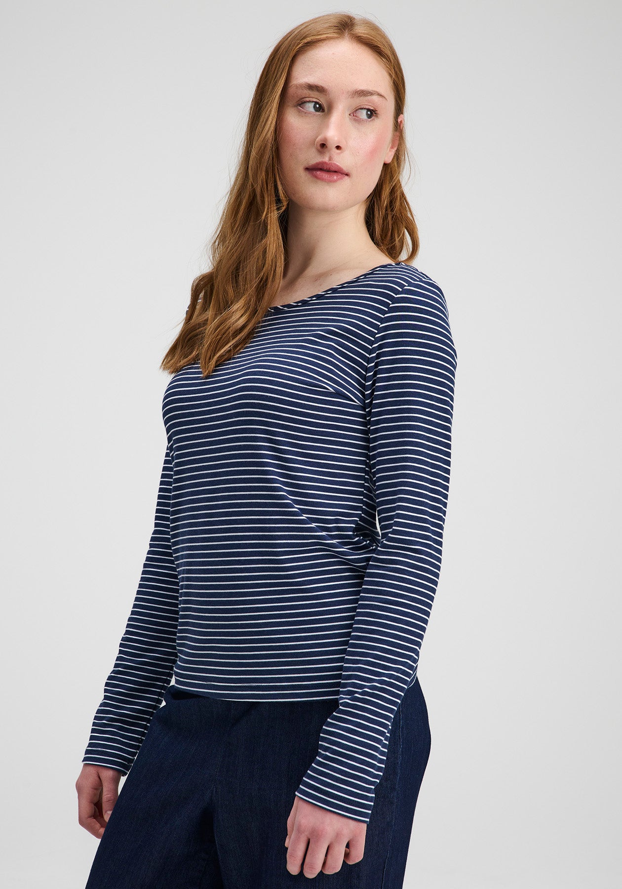 LYDIA - Navy striped long-sleeved sweater