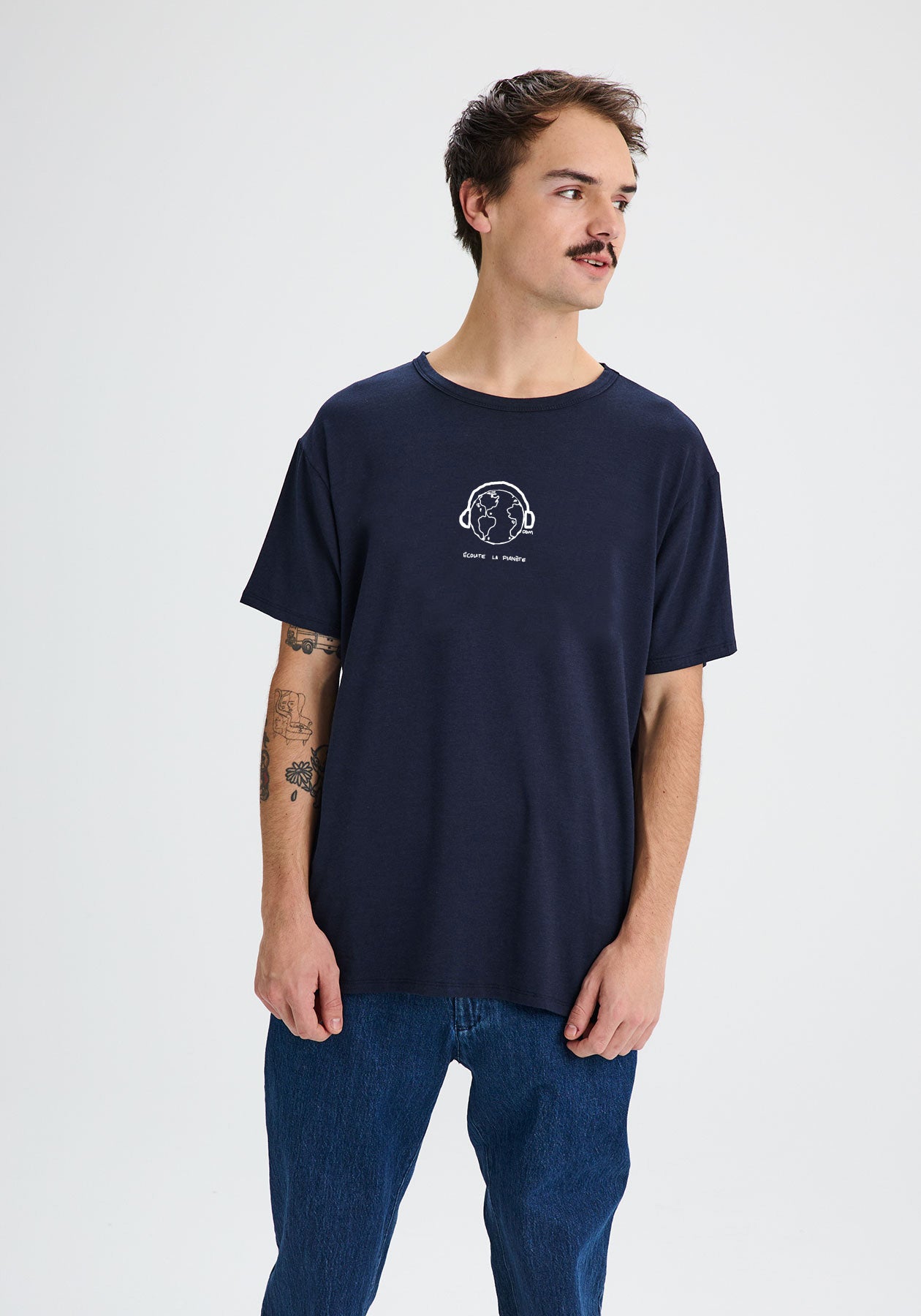 PLANÈTE | OÖM T-shirt Navy