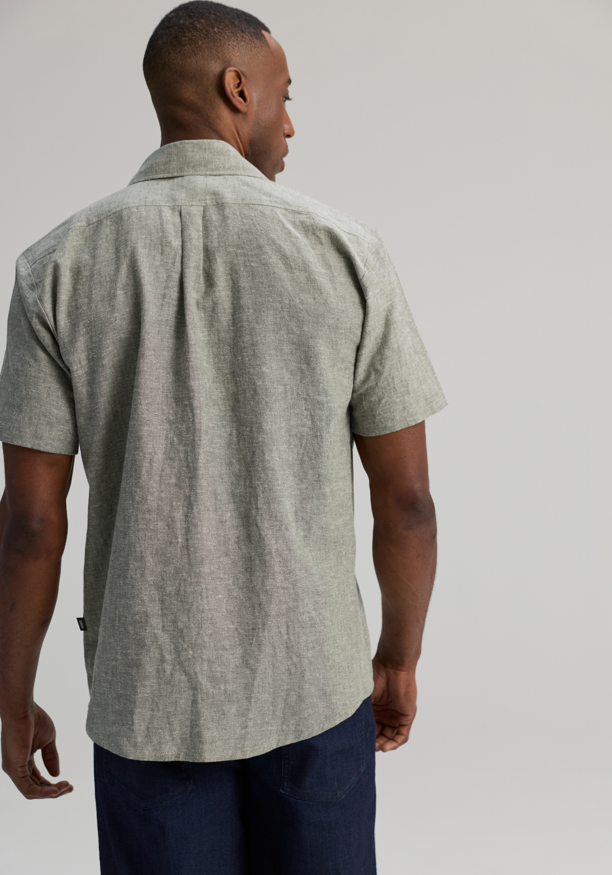 HENRY – Chemise manches courtes vert naturel