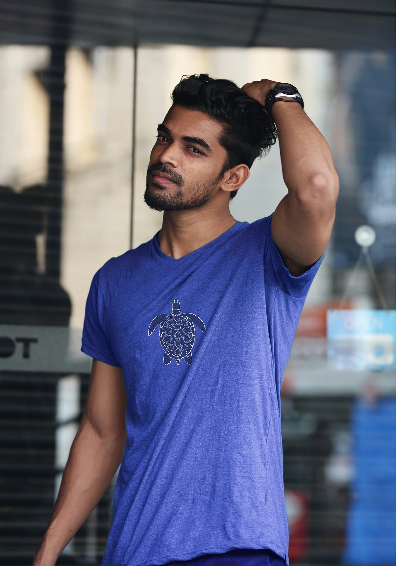 T-shirt bleu imprimé tortue – coton bio & bambou | OOM Ethikwear