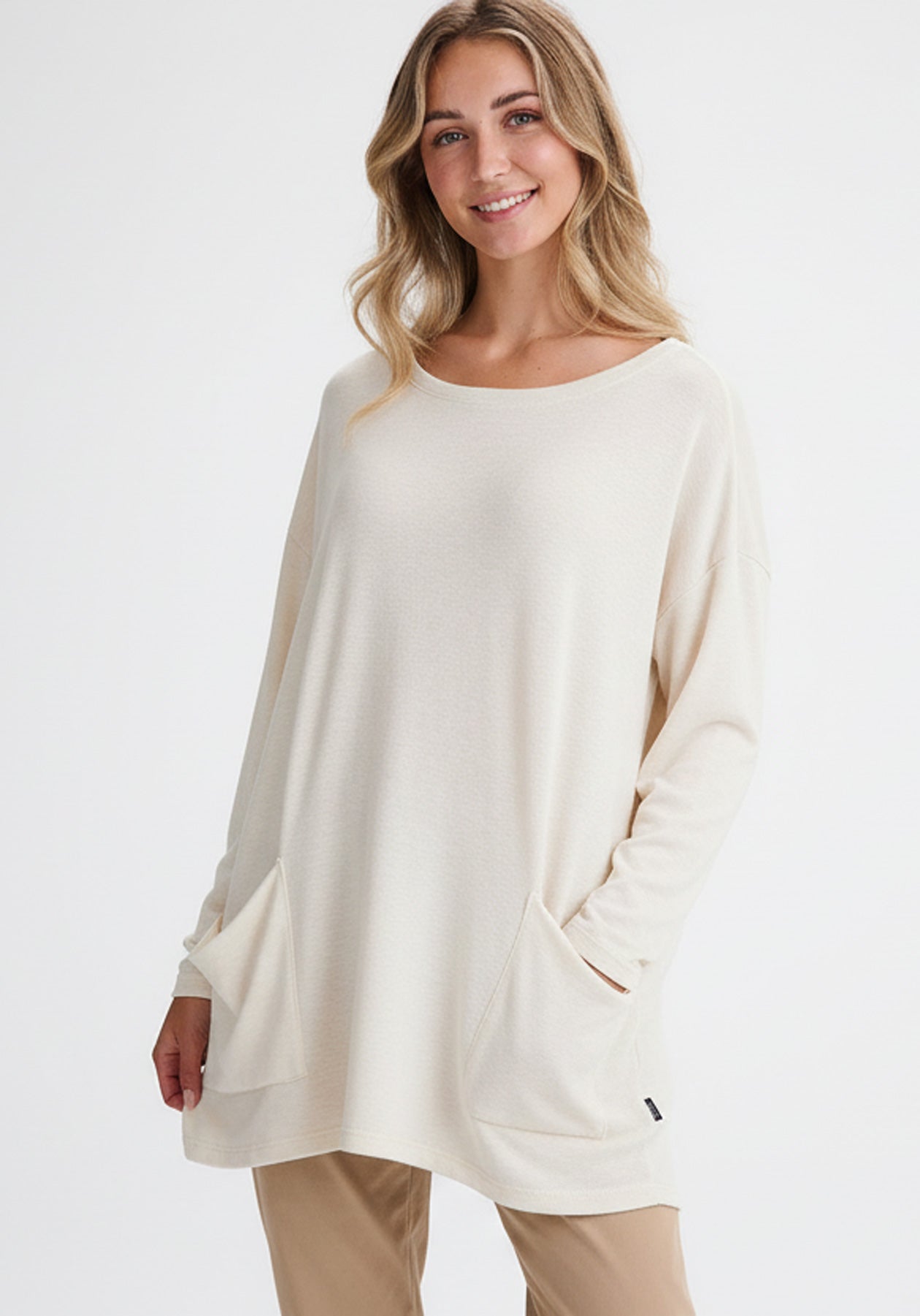 AUCLAIR - Off-white long sleeve top